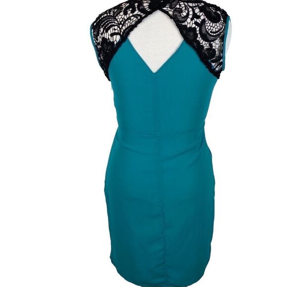 Bar III Teal dress with black lace inserts- size M - Picture 4 of 7